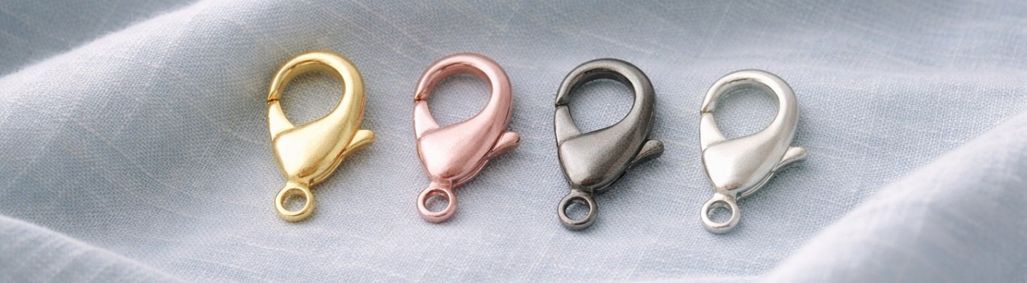 What Is a Lobster Clasp? A Guide for Jewelry Makers and Buyers - Atlanta Findings
