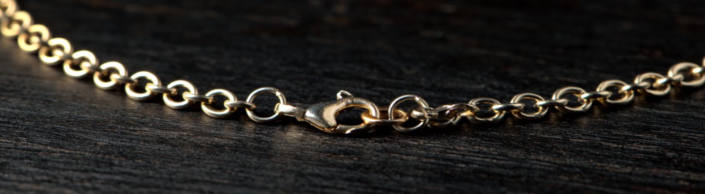 How to Make a Chain Necklace: A Step-by-Step Guide for Beginners - Atlanta Findings