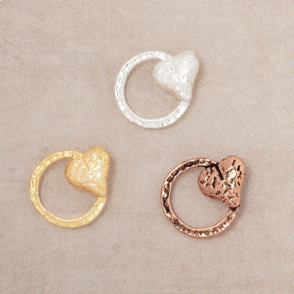16x14mm Hammered Heart Ring Charm Set of 4 pieces - AtlantaFindingsCompany